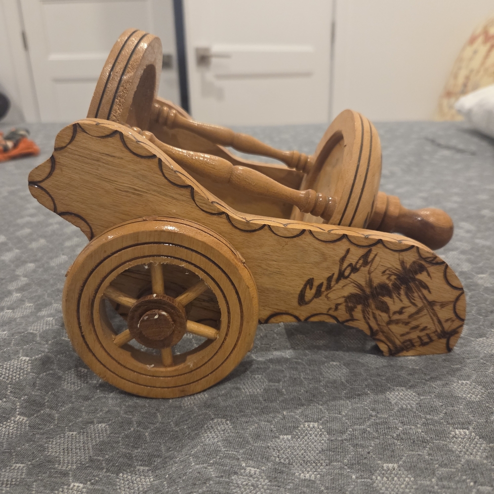 Cubaian Wine Bottle Holder